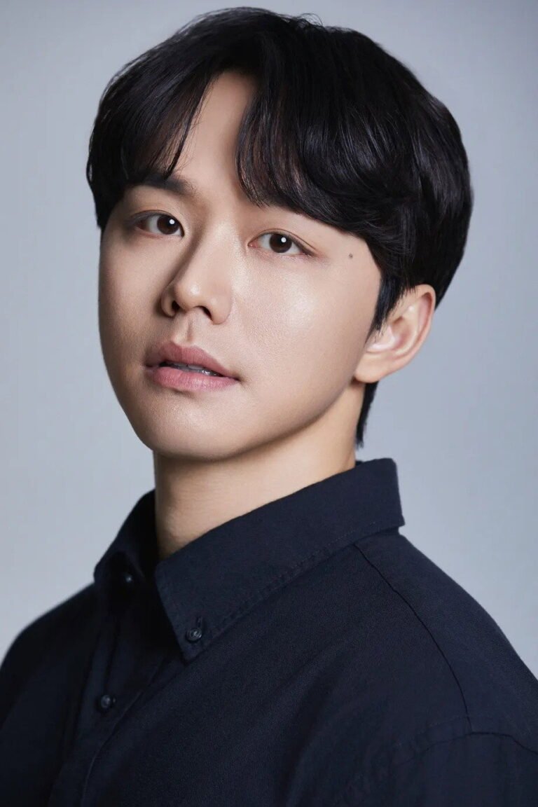 Ahn Jeong-gyun official photo - South Korean actor, star of Love Class Season 2