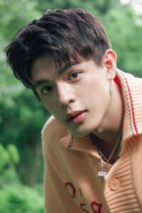 Bruce Chiu, the Taiwanese actor who plays Lin Jiakai in the BL series Connecting to You