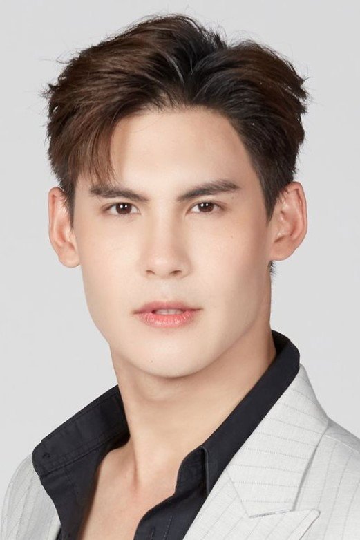 Boss Chanakan Poonsiriwong photo - Thai actor and model, Sky in Love of Silom and star of Channel 7 lakorns