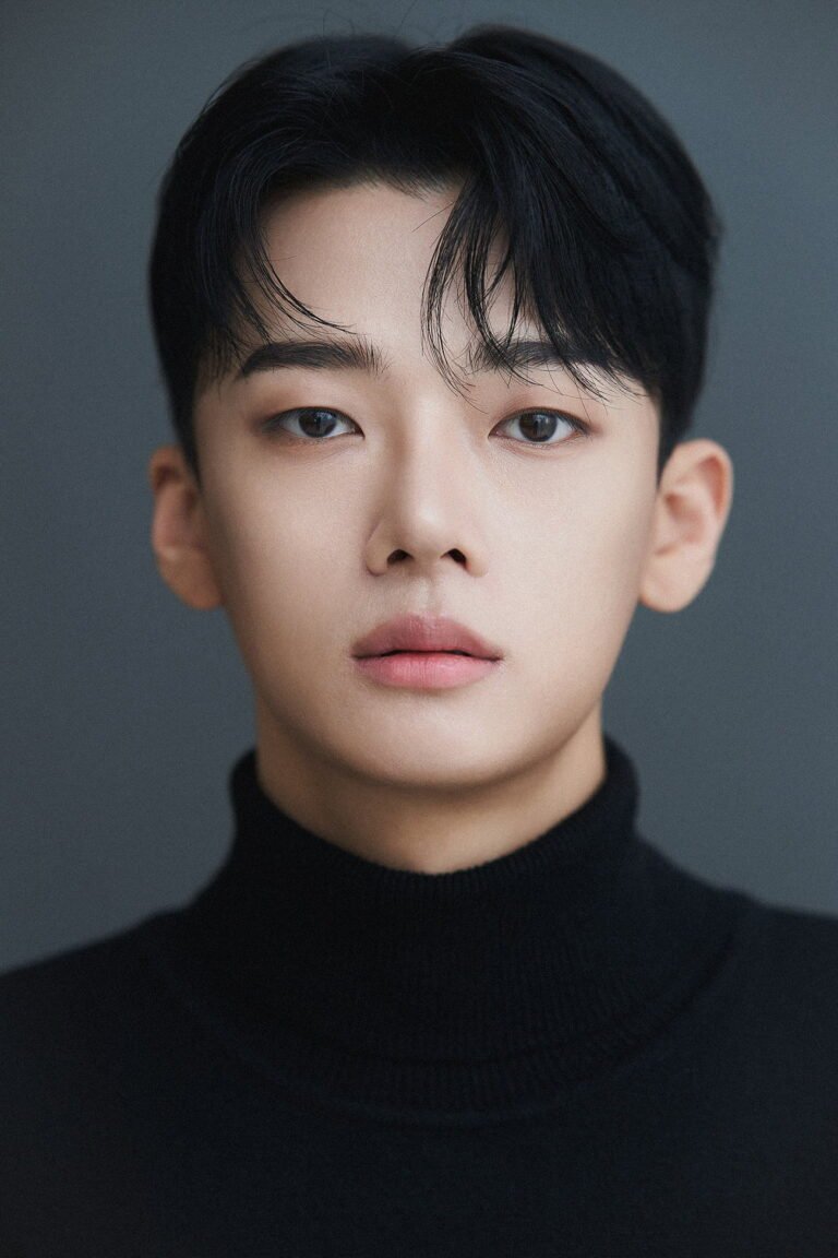 Seo I-han official photo - South Korean actor, star of Love Class 3