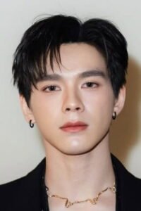 Deam Wutthiphat Rungcharoenareechit official photo - Thai actor, star of Magic Move