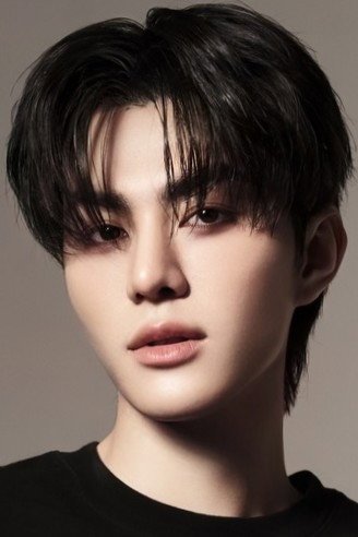 Ford Posan Chaivirach official photo - Thai actor, star of Lost to Light