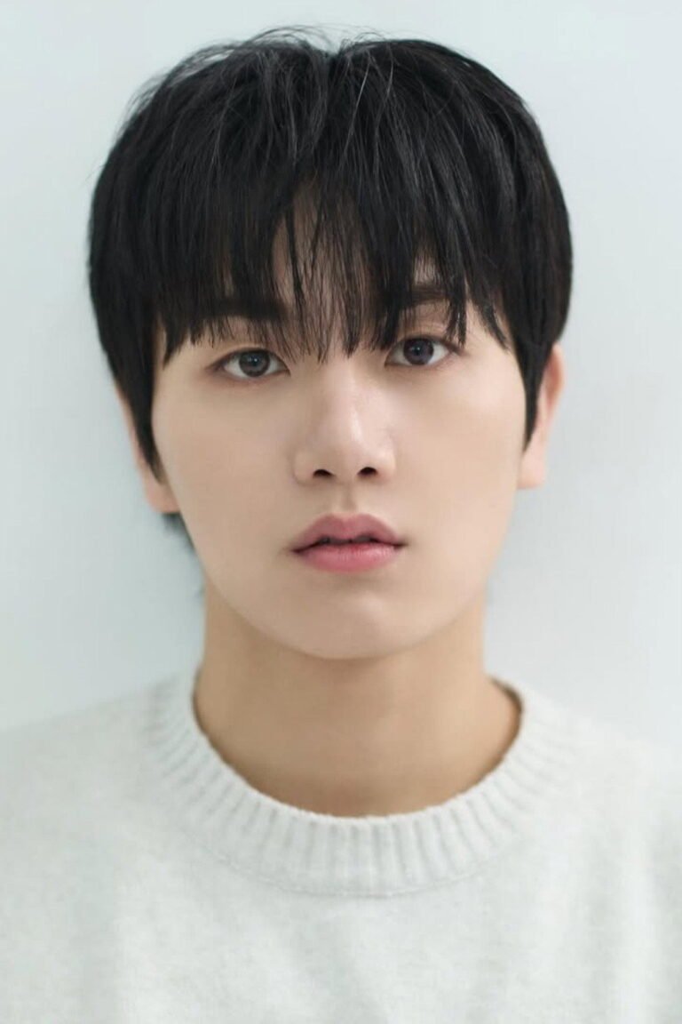 Gu Do-hyung official photo - South Korean actor, star of Backdoor