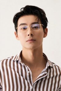 Huang Qi Xiu, the Chinese actor who plays Xu Wenshu in A Winter Sun Wakes the Wind in Spring Hills' Dream (2026)