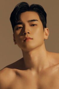 Kim Yung-hee official photo - South Korean actor, star of Fix the Error!
