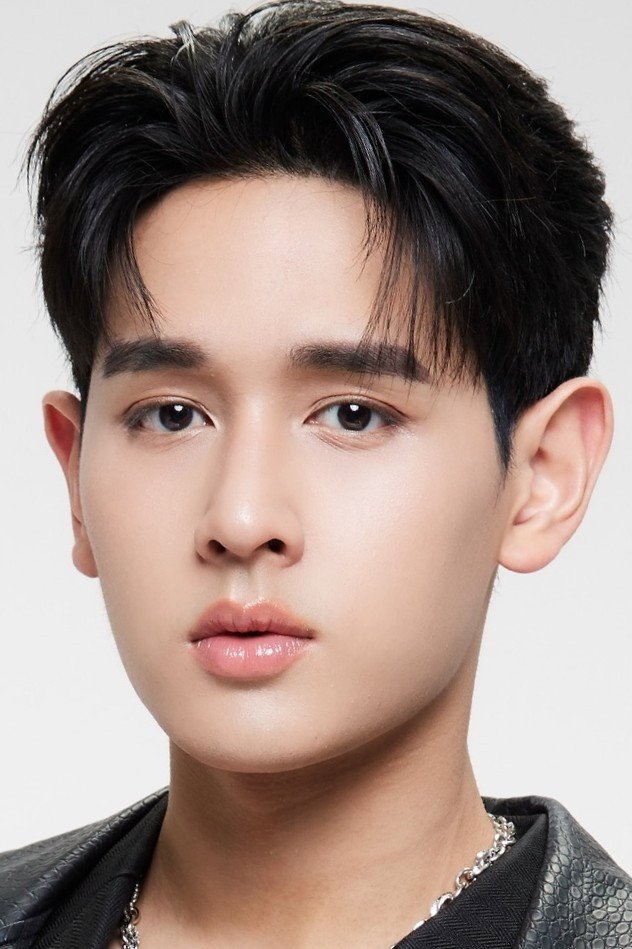 Pataraphol Wanlopsiri, known as Pop, the Thai Change2561 actor who plays Phatee in The Crow Club