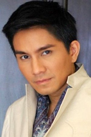 Poothanate Hongmanop official photo - Thai actor and director, star of When Oranges Fall