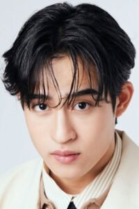 Barcode Tinnasit Isarapongporn, Thai actor, GMMTV, plays Ten in You Maniac