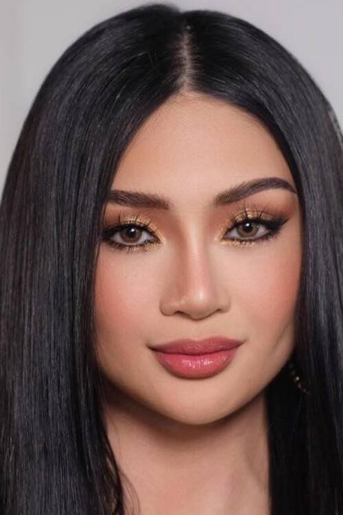 Thea Abanico official photo - Filipino actress, star of The Boyfriend Express