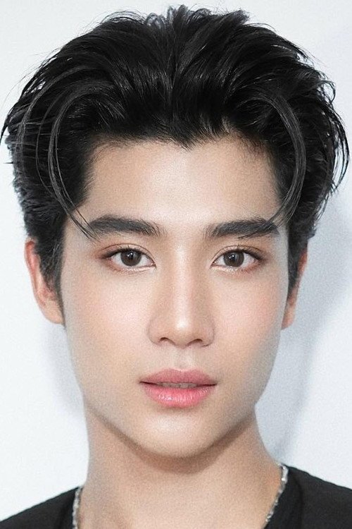 Theethuch Khummuang, the Thai actor known as Ongsa, who plays Prince Thinnakon in The Edge of Horizon (2026)