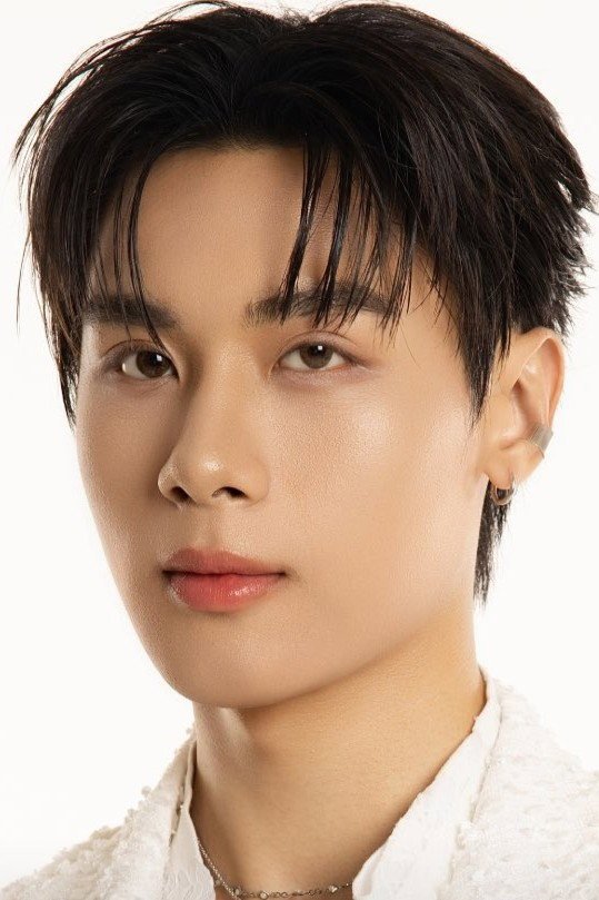 Toptap Jarukit Kaewmoonrueang official photo - Thai actor, star of Payback (2026) as Athip "Jay" Wanitsakitphaisan, the entertainment company's unlisted managing director