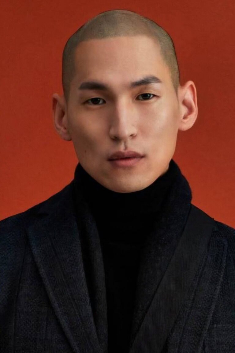 Yoo Hyuk-jae official photo - South Korean actor, star of Love Class as Kim Nam-jun