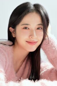 Yu Young-eun official photo - South Korean actress, star of Check In to You