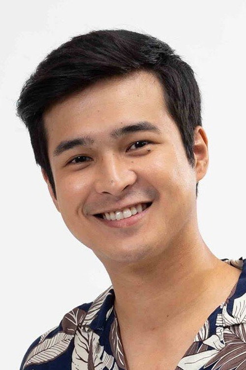 Portrait photograph of Filipino actor Jerome Ponce