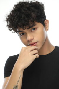 Portrait photograph of Filipino actor Kokoy de Santos